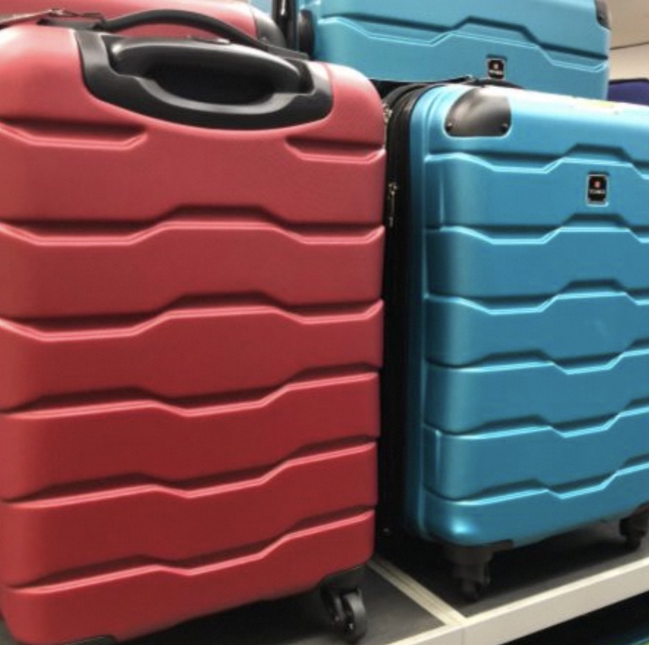 Macy’s Luggage Sale: Your Ticket to Travel in Style