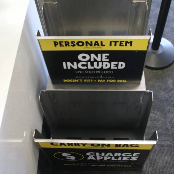 spirit airlines carry on policy