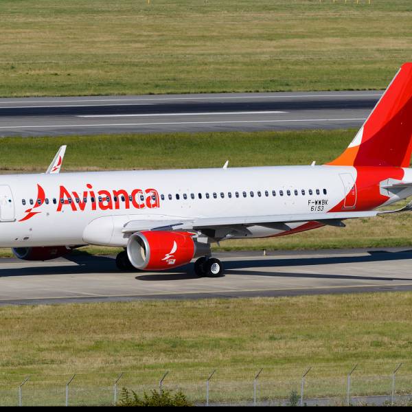 avianca carry on