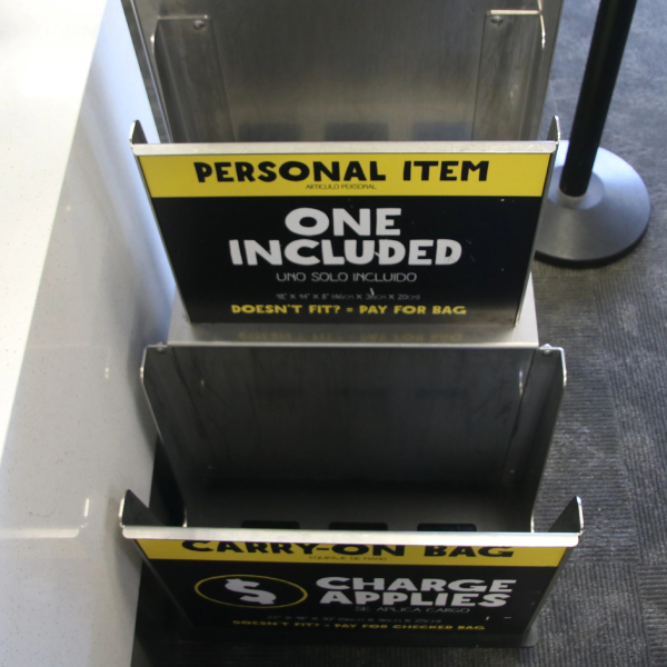 spirit airlines carry on policy